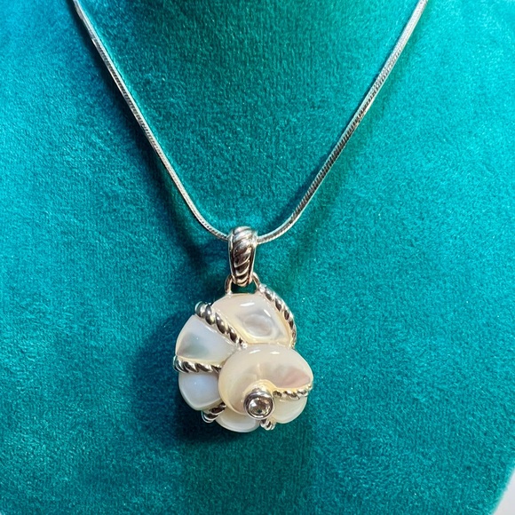 Judith Ripka necklace SS MOP Conch shell/CZ pendant/Milor 925 chain 16” - Picture 3 of 13